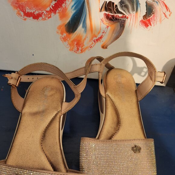 Women's size 9 JUICY COUTURE bronze shimmery and jeweled ankle strap sandals - Picture 4 of 9